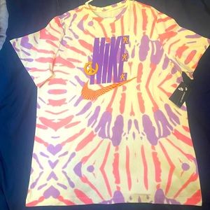Nike Festival Dye Futura T-Shirt- XL